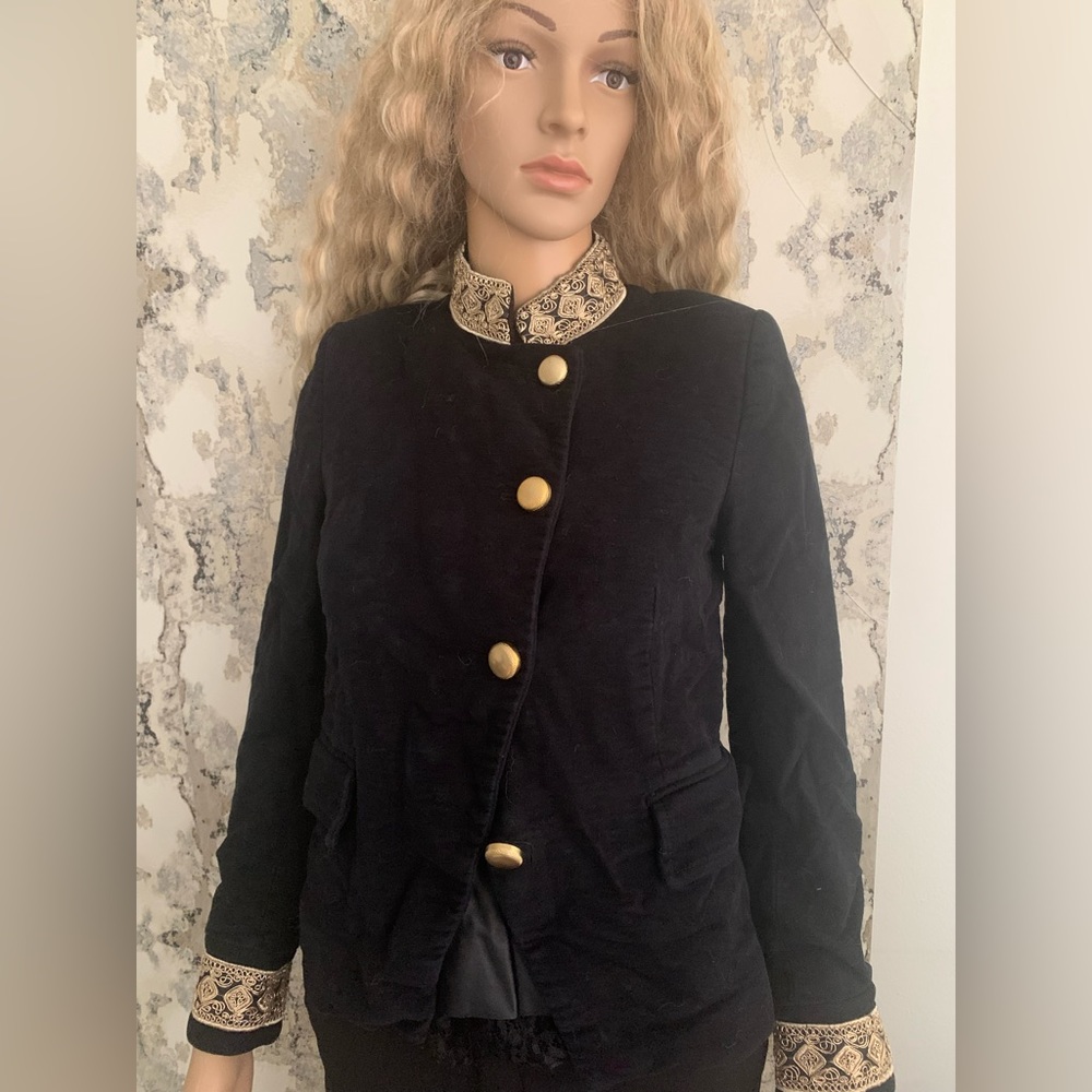 MILITARY STYLE  JACKET  WITH GOLD DETAILING